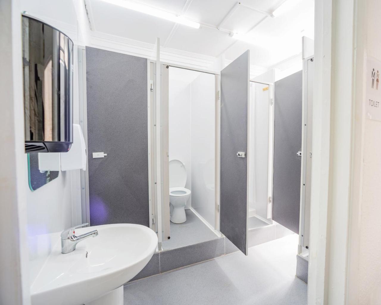 Mile End Beds Hostel Λονδίνο Εξωτερικό φωτογραφία