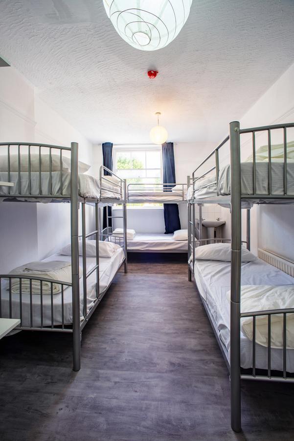 Mile End Beds Hostel Λονδίνο Εξωτερικό φωτογραφία