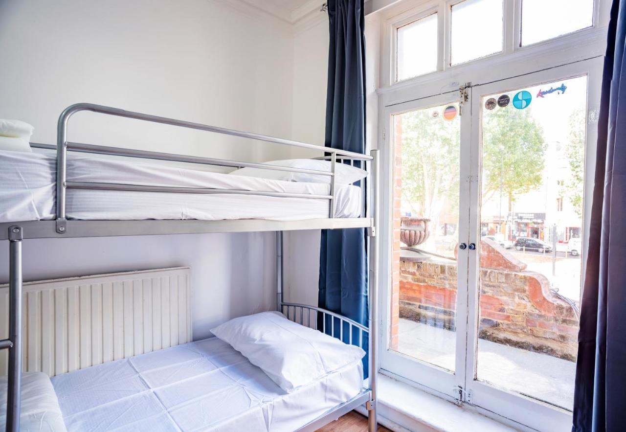 Mile End Beds Hostel Λονδίνο Εξωτερικό φωτογραφία