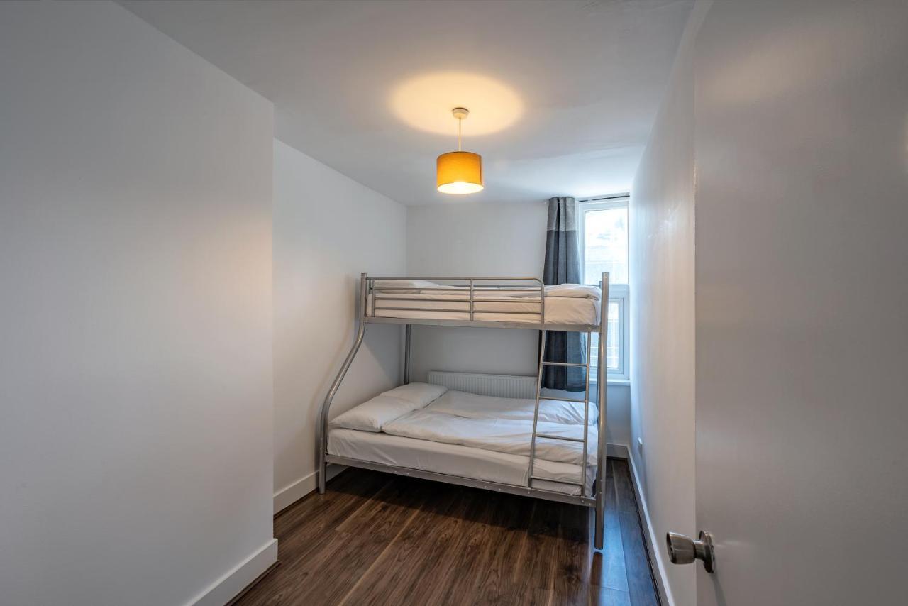 Mile End Beds Hostel Λονδίνο Εξωτερικό φωτογραφία