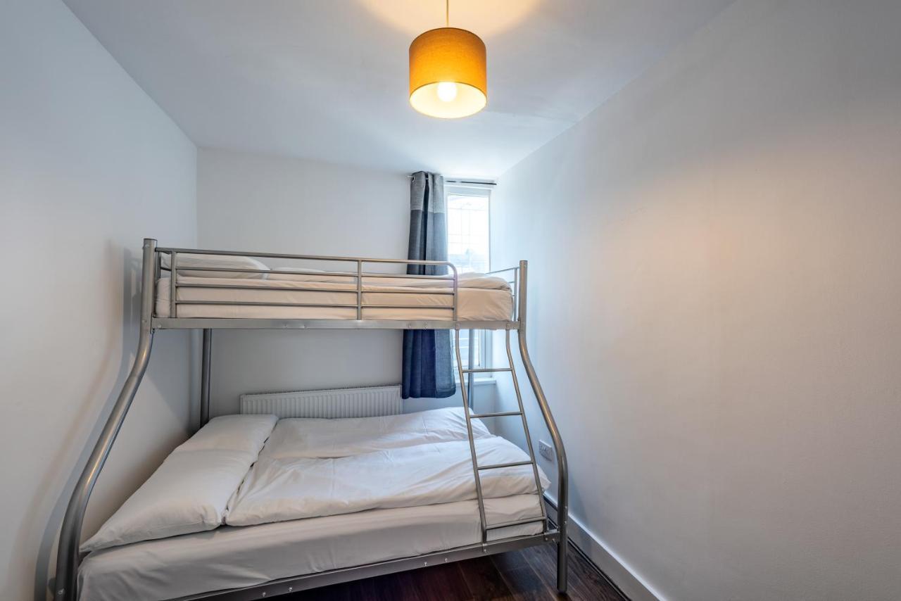 Mile End Beds Hostel Λονδίνο Εξωτερικό φωτογραφία